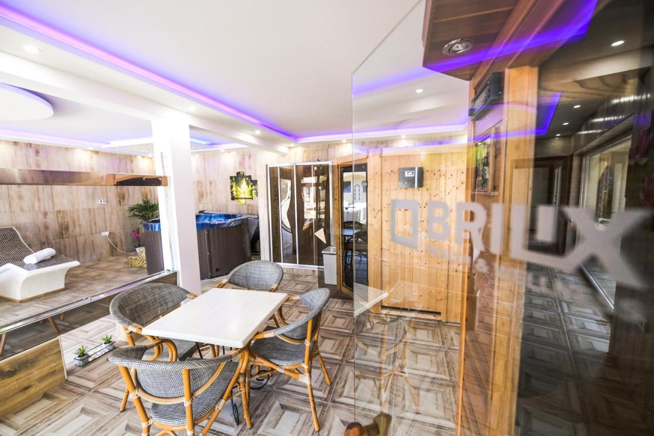 Suncani Breg Apartments 브르드니크 외부 사진