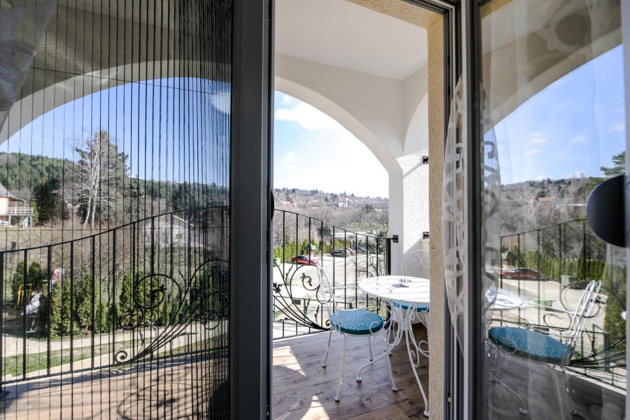 Suncani Breg Apartments 브르드니크 외부 사진