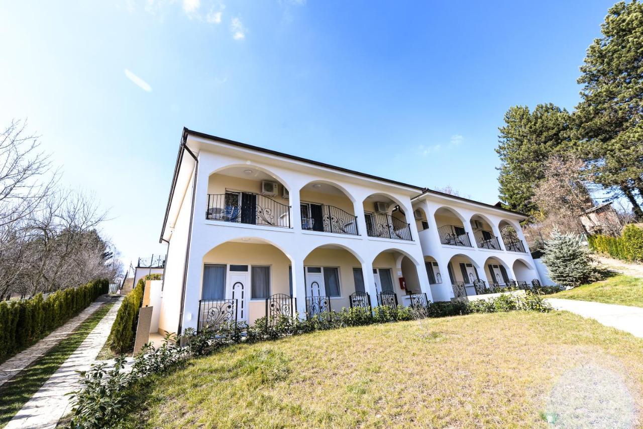 Suncani Breg Apartments 브르드니크 외부 사진