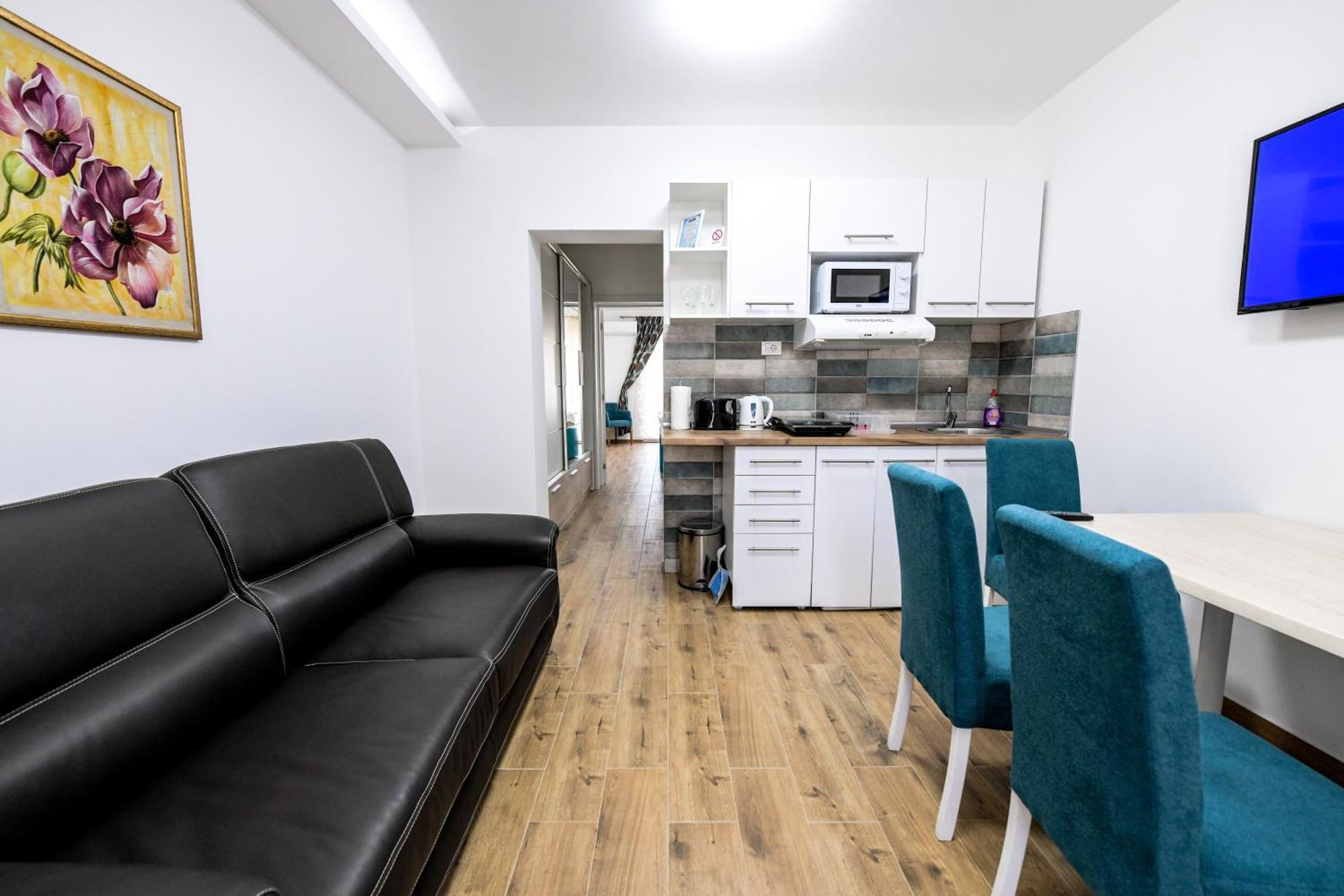 Suncani Breg Apartments 브르드니크 객실 사진